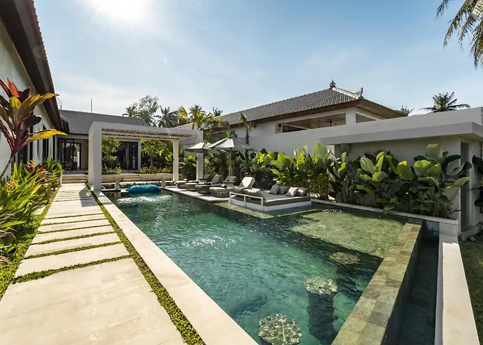 Villa Nwantiti By Balisuperhost